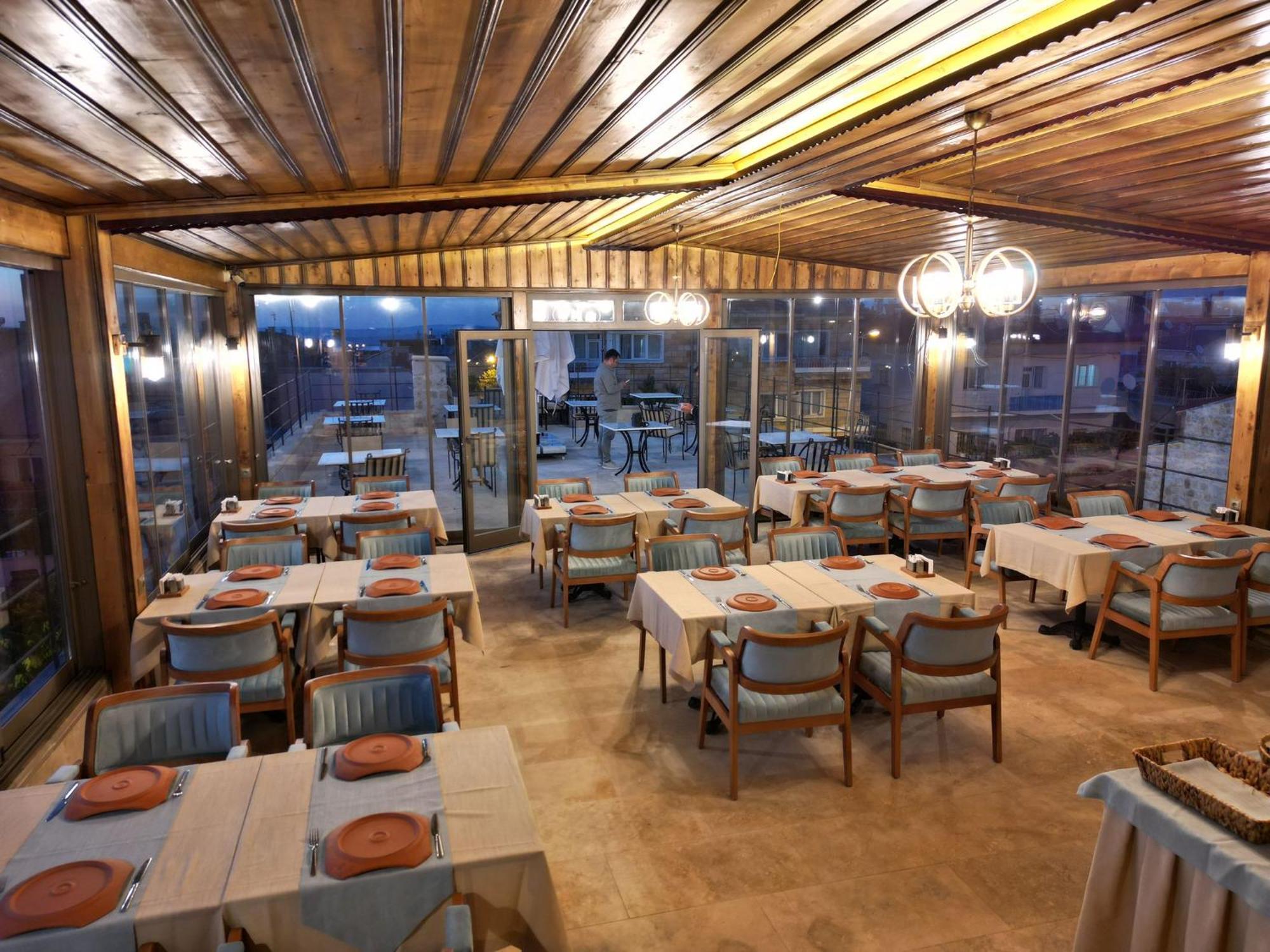 Hotel Woox Cappadocia à Uçhisar Extérieur photo